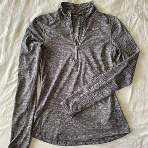 Nike Women’s Dry Fit 1/4 Zip